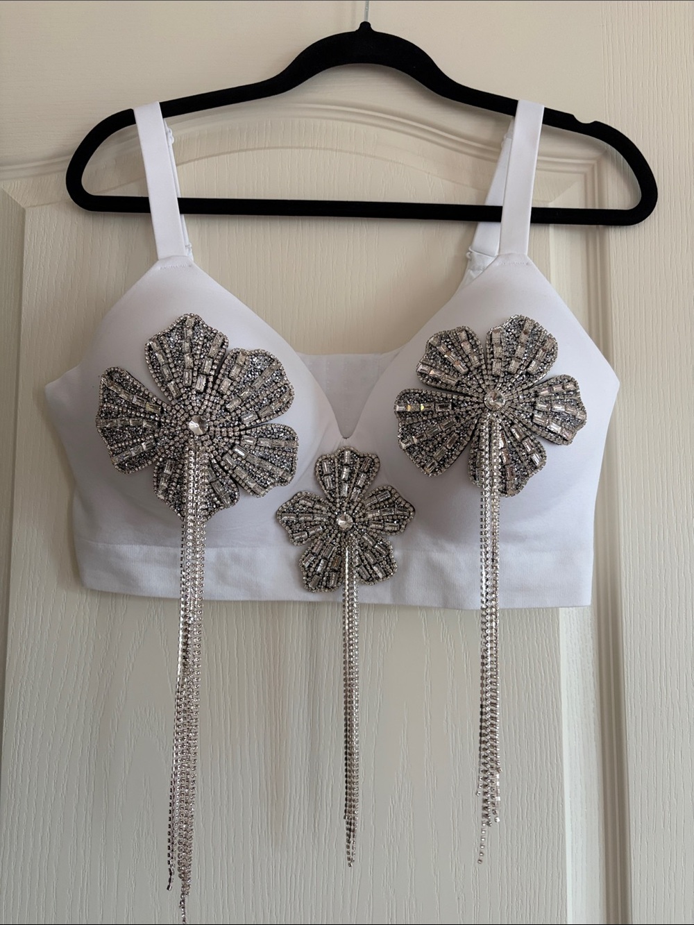 Shapermint  ladies White Bra with Silver Beaded Floral Appliqués 2XL